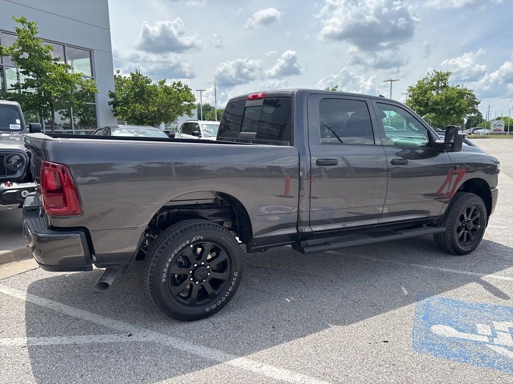 2026 RAM Ram 2500 RAM 2500 BLACK EXPRESS CREW CAB 4X4 6'4' BOX