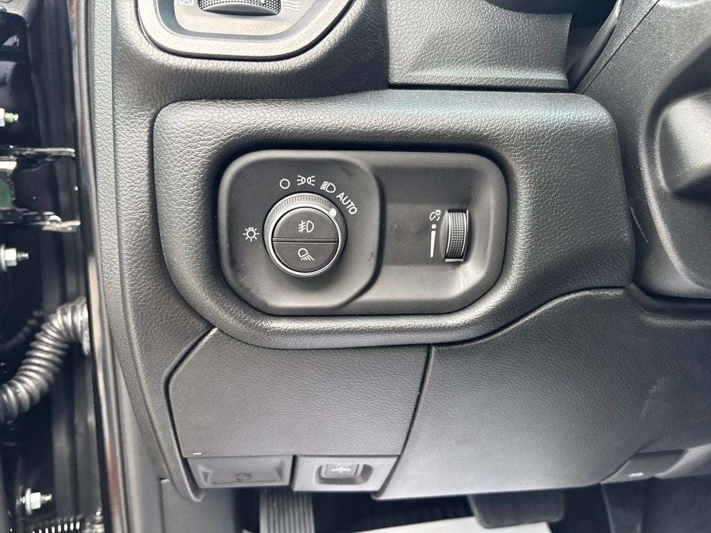2026 RAM Ram 2500 RAM 2500 WARLOCK CREW CAB 4X4 6'4' BOX