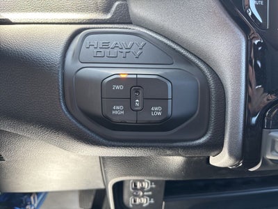 2026 RAM Ram 2500 RAM 2500 BLACK EXPRESS CREW CAB 4X4 6'4' BOX