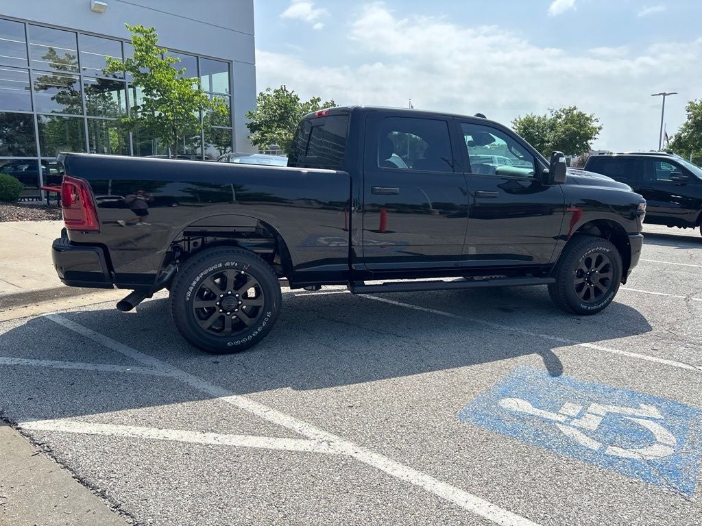 2026 RAM Ram 2500 RAM 2500 BLACK EXPRESS CREW CAB 4X4 6'4' BOX