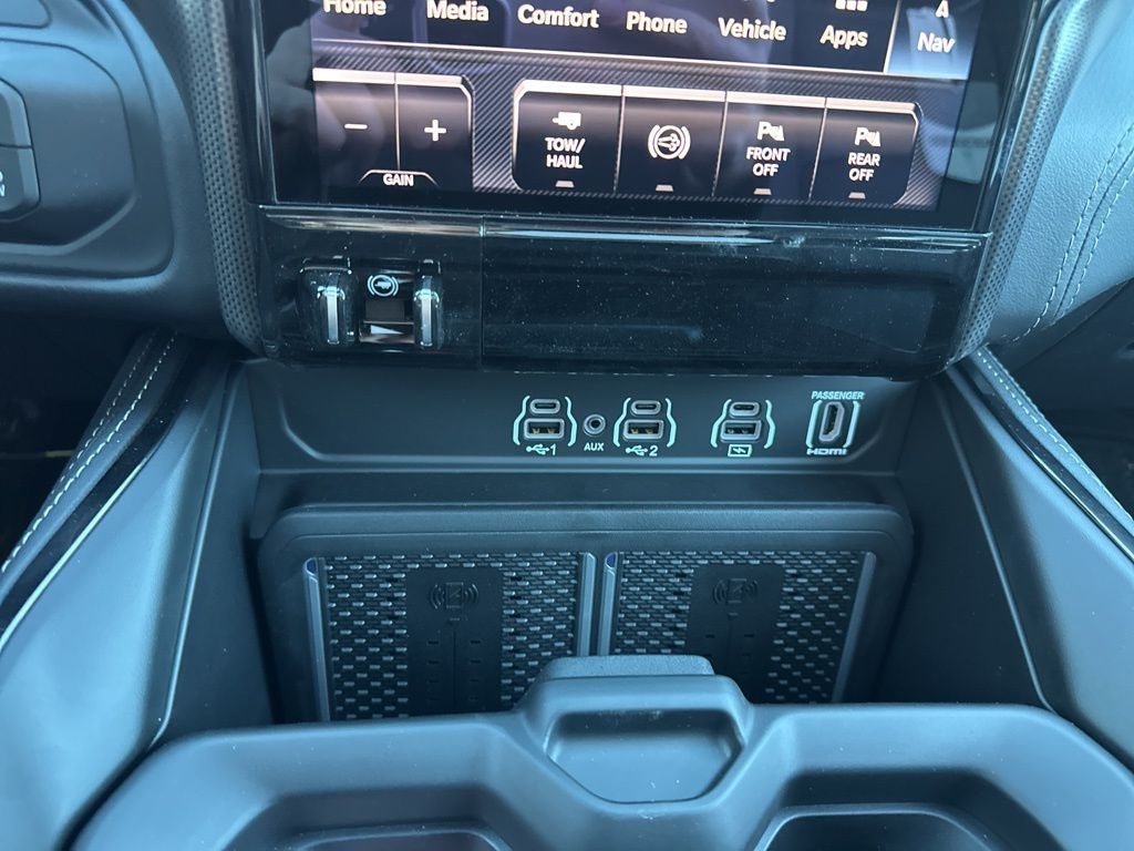 2026 RAM Ram 2500 RAM 2500 LIMITED CREW CAB 4X4 6'4' BOX