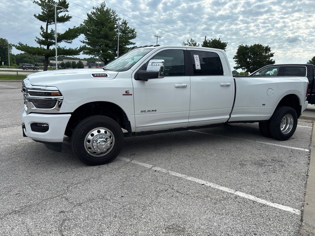 2026 RAM Ram 3500 RAM 3500 LARAMIE CREW CAB 4X4 8' BOX