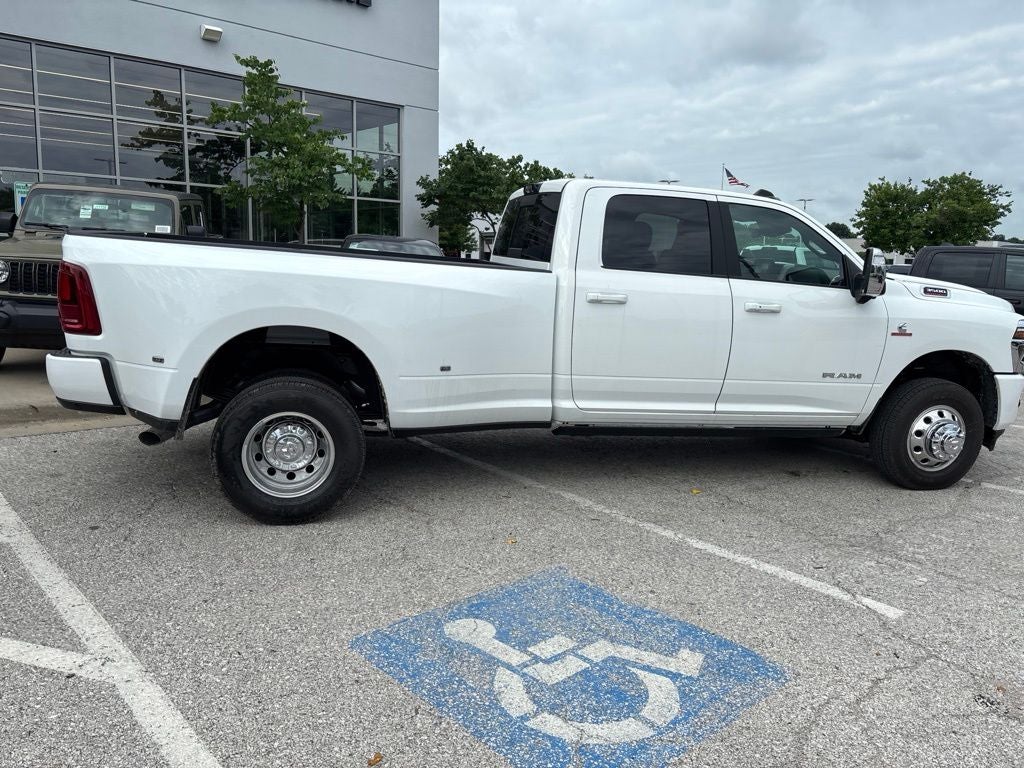 2026 RAM Ram 3500 RAM 3500 LARAMIE CREW CAB 4X4 8' BOX