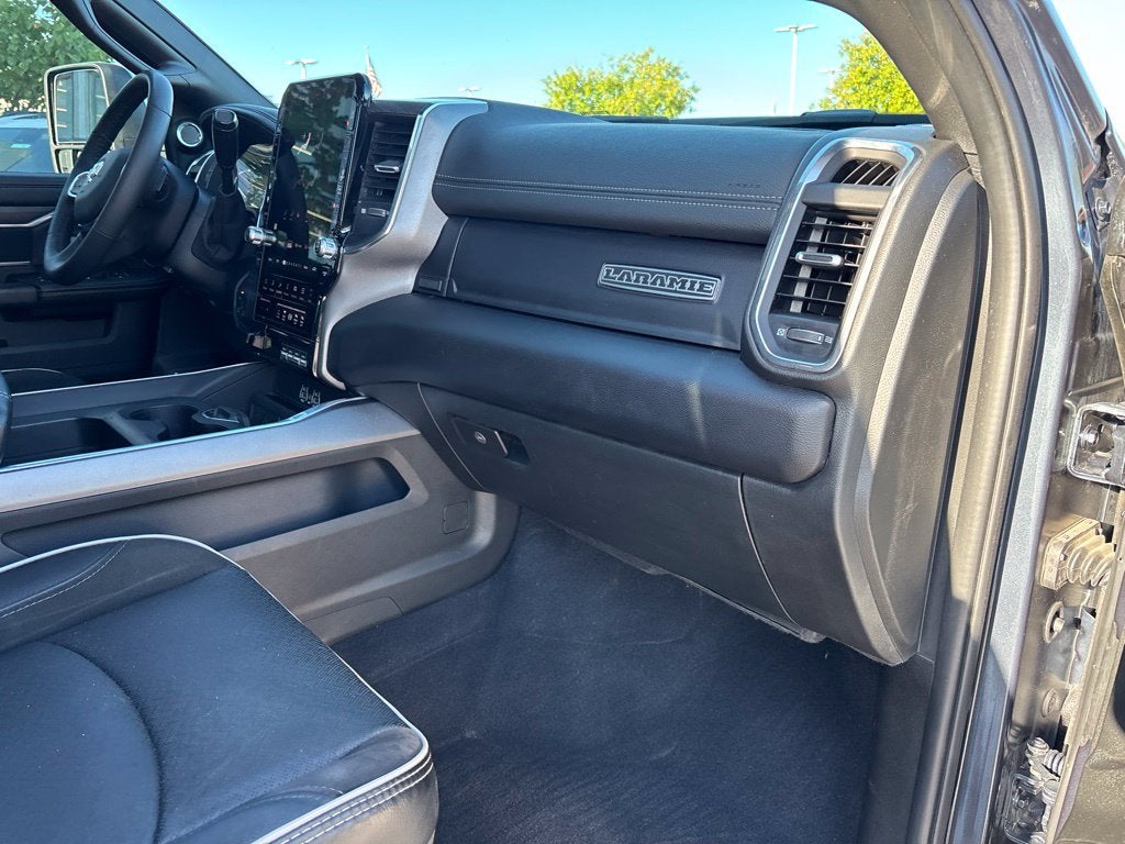 2026 RAM 3500 Laramie Mega Cab 4x4 6'4' Box