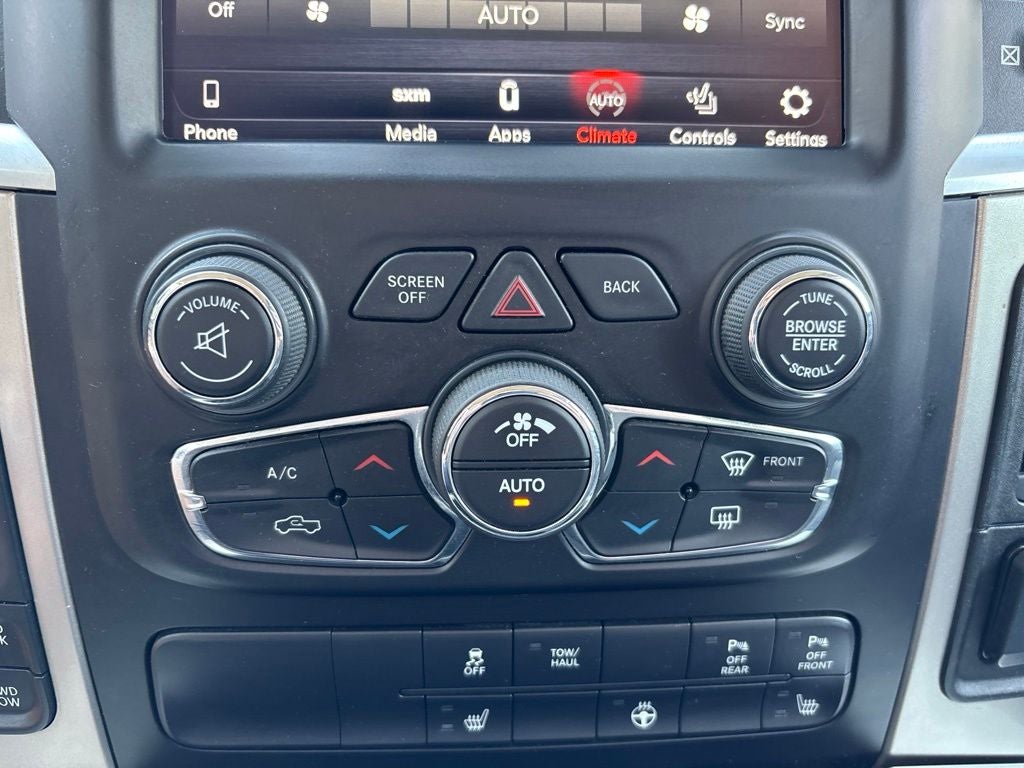 2018 RAM 1500 Big Horn Crew Cab 4x4 5'7' Box