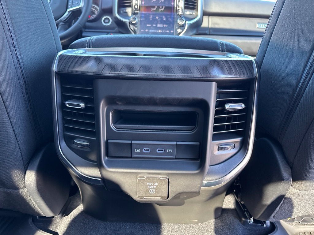2027 RAM Ram 1500 RAM 1500 BIG HORN CREW CAB 4X4 5'7' BOX