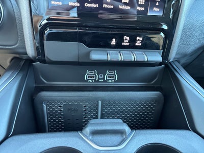 2027 RAM Ram 1500 RAM 1500 BIG HORN CREW CAB 4X4 5'7' BOX