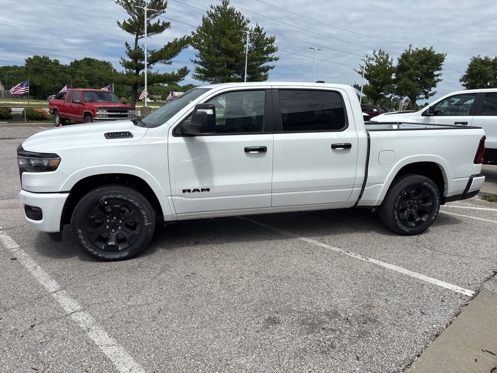 2026 RAM Ram 1500 RAM 1500 LONE STAR CREW CAB 4X4 5'7' BOX