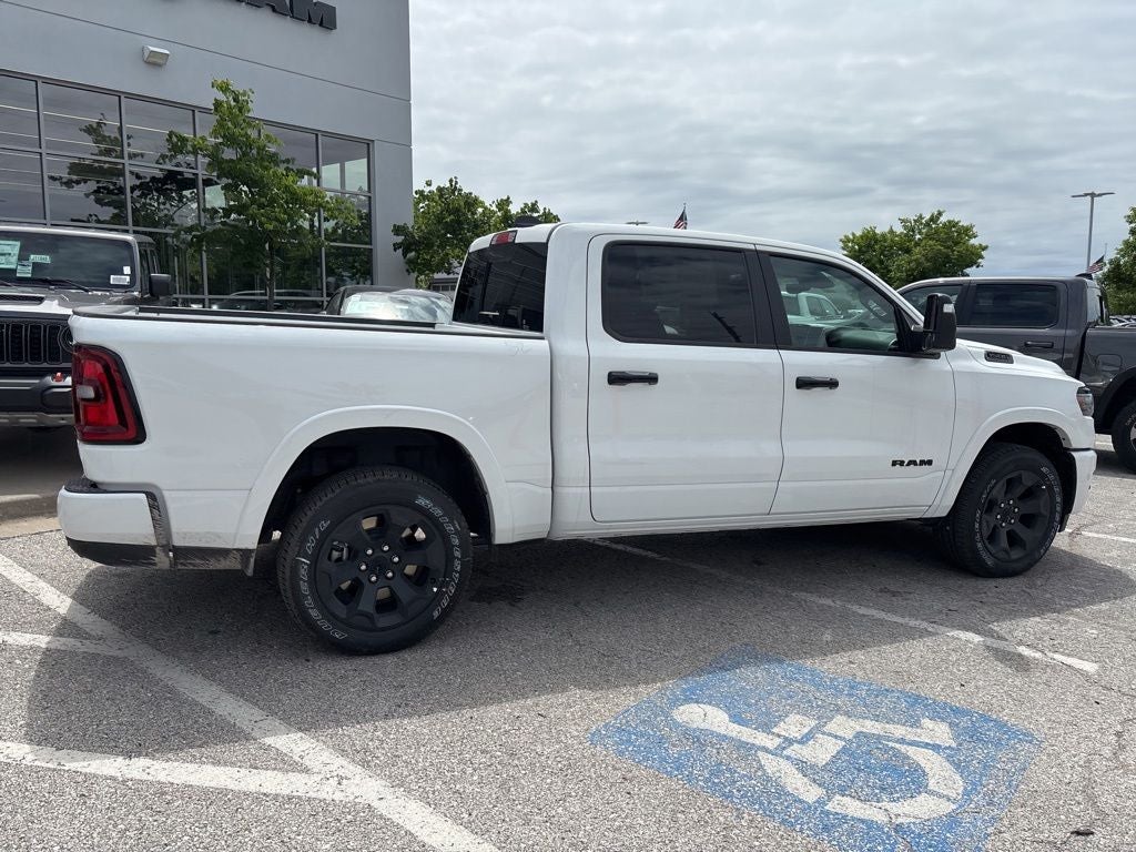 2026 RAM Ram 1500 RAM 1500 LONE STAR CREW CAB 4X4 5'7' BOX