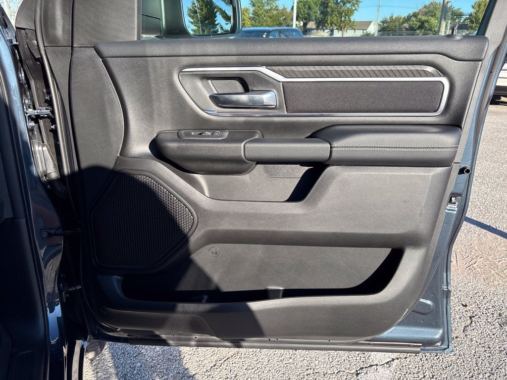 2027 RAM Ram 1500 RAM 1500 BIG HORN CREW CAB 4X4 5'7' BOX