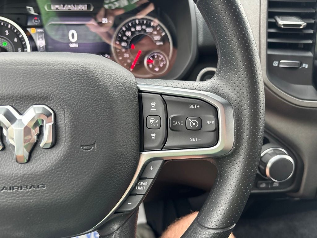 2026 RAM 1500 RAM 1500 WARLOCK CREW CAB 4X4 5'7' BOX