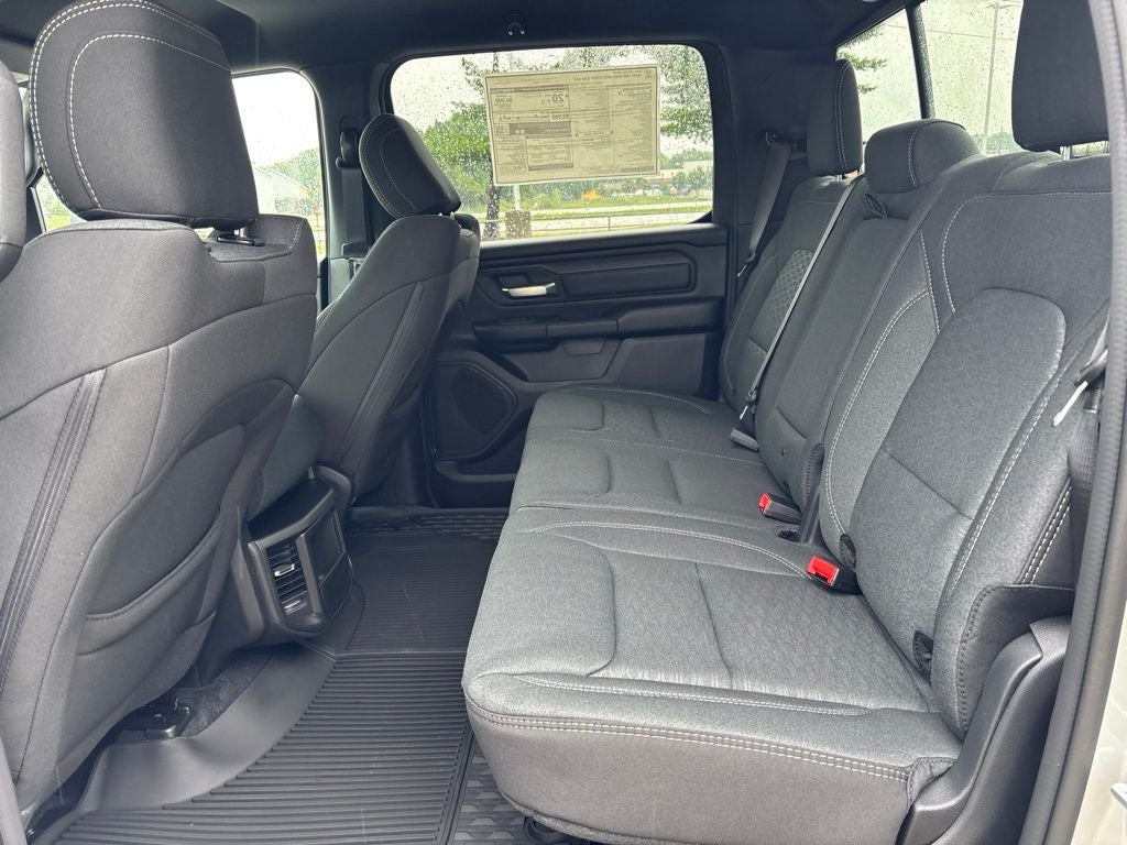 2026 RAM 1500 RAM 1500 WARLOCK CREW CAB 4X4 5'7' BOX