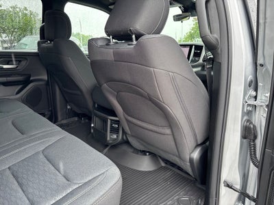 2026 RAM 1500 RAM 1500 WARLOCK CREW CAB 4X4 5'7' BOX