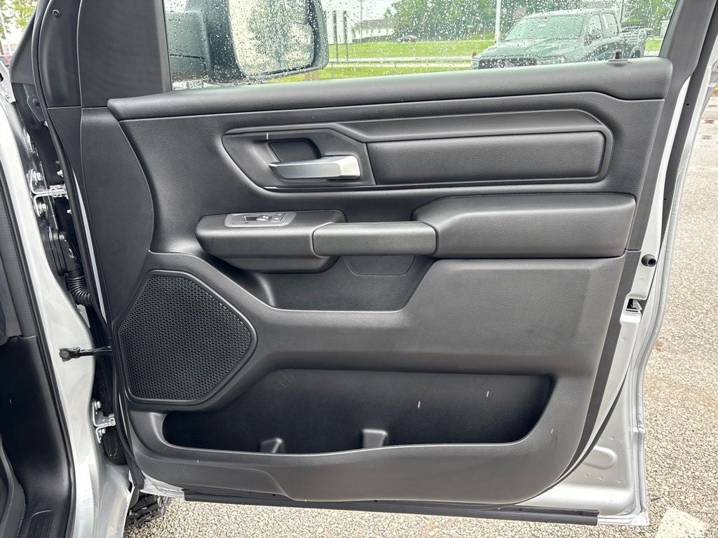 2026 RAM 1500 RAM 1500 WARLOCK CREW CAB 4X4 5'7' BOX