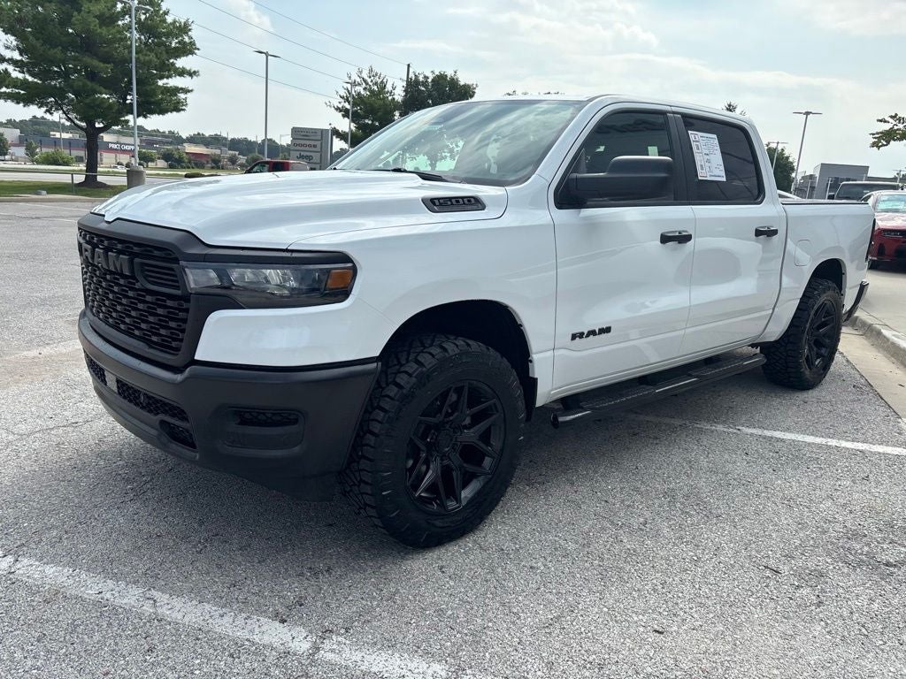 2026 RAM Ram 1500 RAM 1500 TRADESMAN CREW CAB 4X4 5'7' BOX