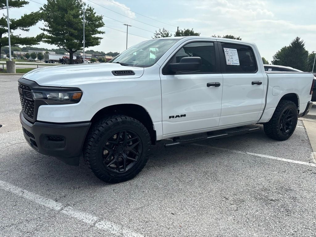 2026 RAM Ram 1500 RAM 1500 TRADESMAN CREW CAB 4X4 5'7' BOX