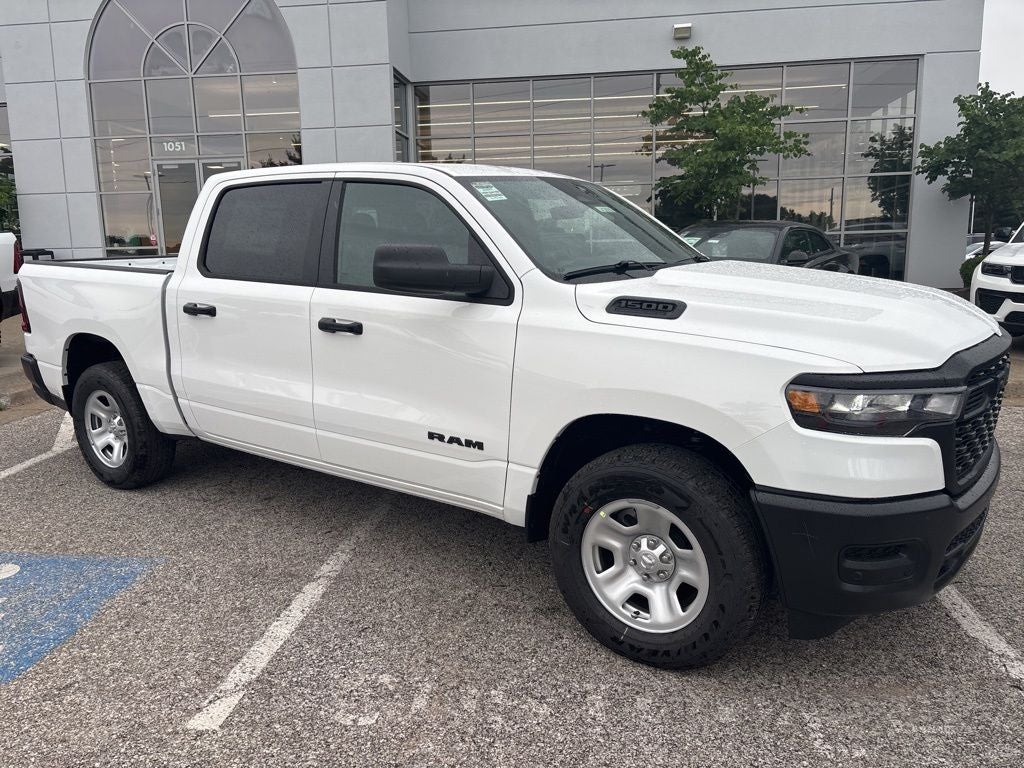 2026 RAM Ram 1500 RAM 1500 TRADESMAN CREW CAB 4X4 5'7' BOX