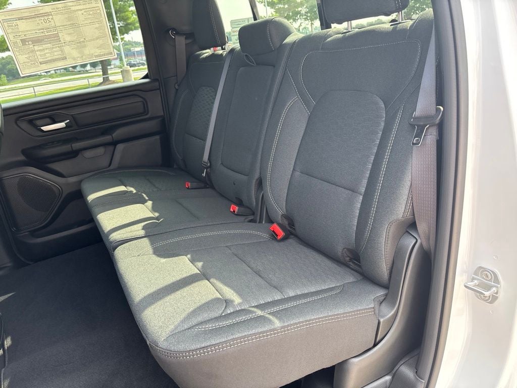 2026 RAM Ram 1500 RAM 1500 TRADESMAN CREW CAB 4X4 5'7' BOX