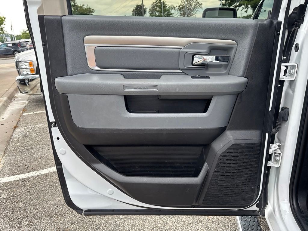 2018 RAM 2500 Big Horn Crew Cab 4x4 6'4' Box