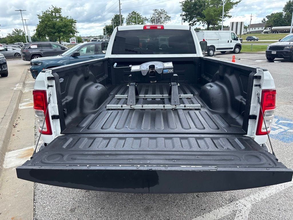 2019 RAM 2500 Big Horn Crew Cab 4x4 8' Box