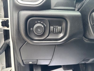 2019 RAM 2500 Big Horn Crew Cab 4x4 8' Box