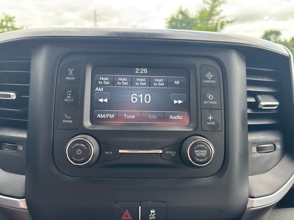 2019 RAM 2500 Big Horn Crew Cab 4x4 8' Box
