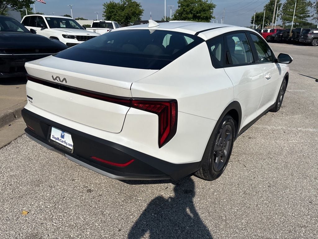 2025 Kia K4 LXS