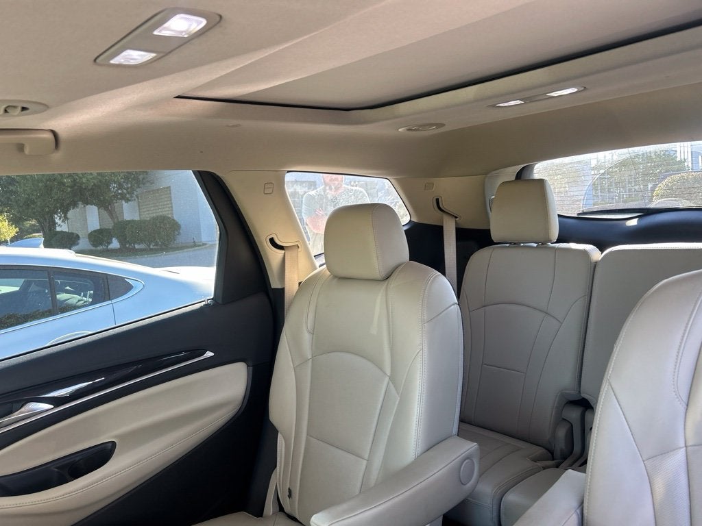 2021 Buick Enclave Essence
