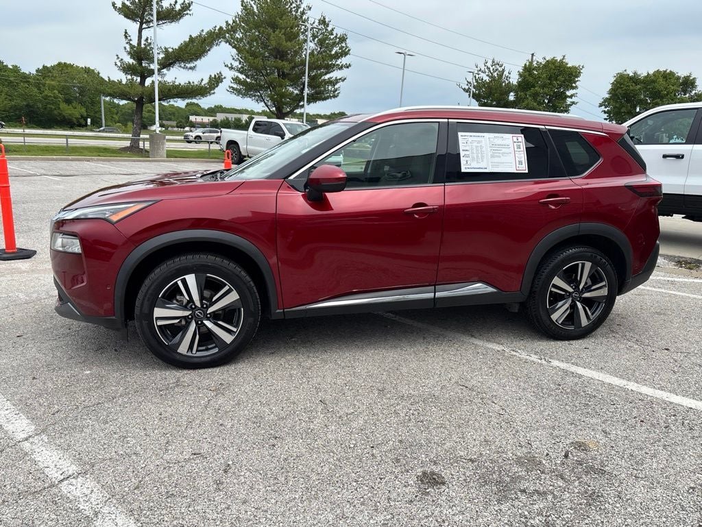 2023 Nissan Rogue SL FWD