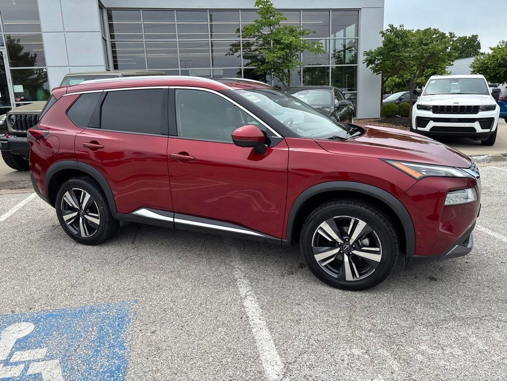 2023 Nissan Rogue SL FWD