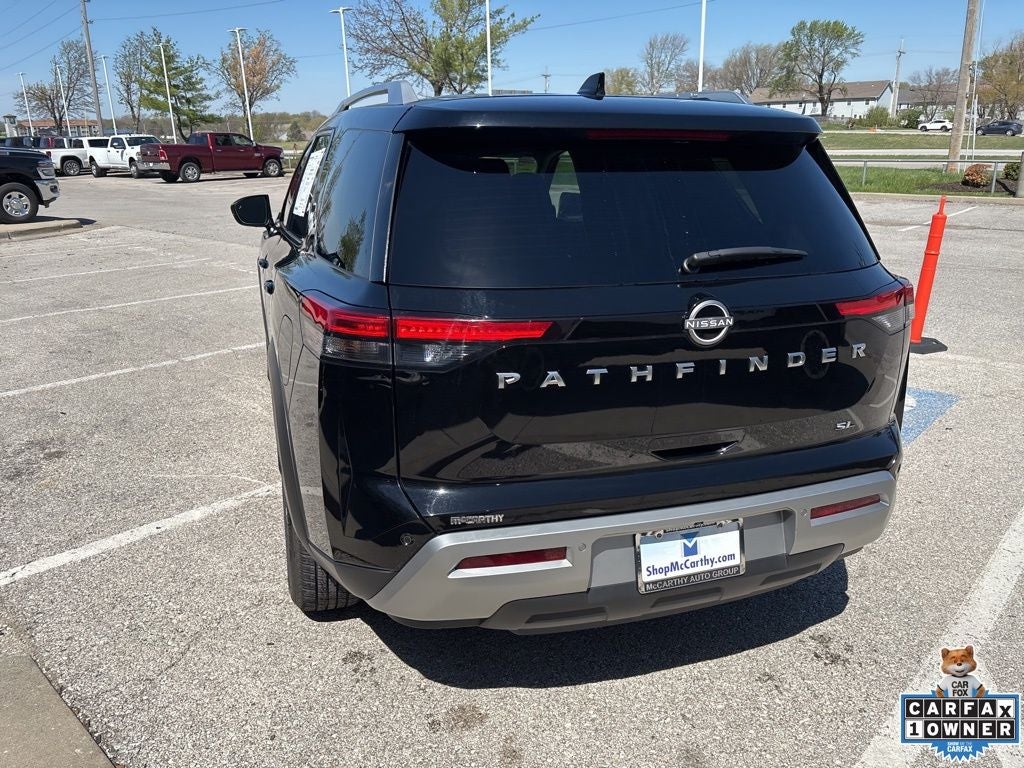 2025 Nissan Pathfinder SL FWD