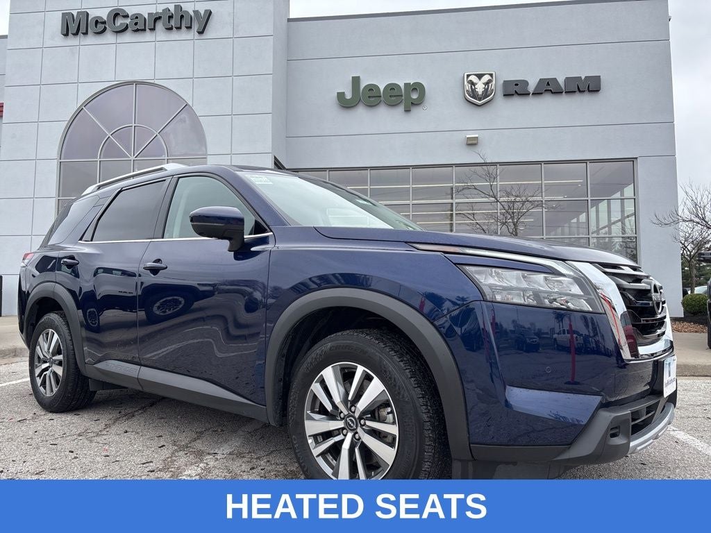 2025 Nissan Pathfinder SL FWD