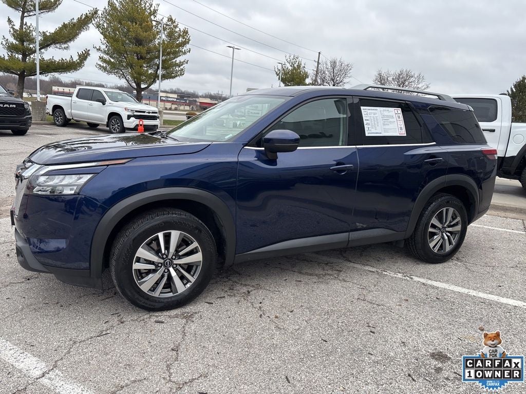 2025 Nissan Pathfinder SL FWD