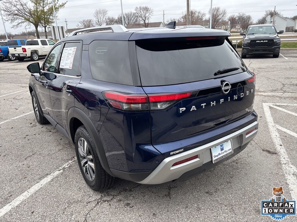2025 Nissan Pathfinder SL FWD