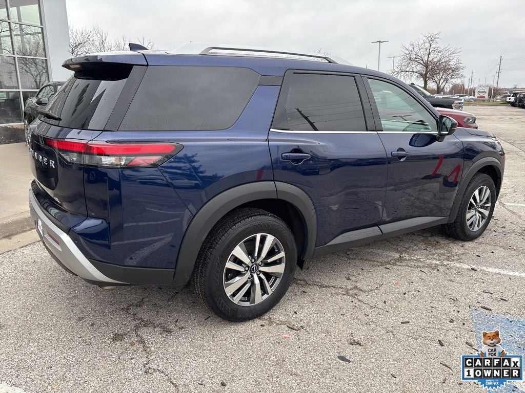 2025 Nissan Pathfinder SL FWD