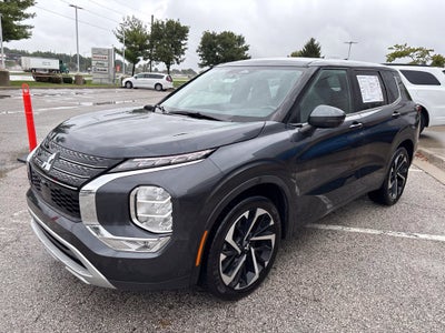 2024 Mitsubishi Outlander SE