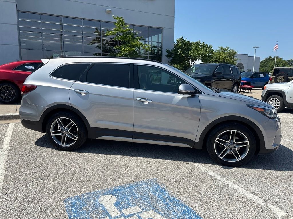 2017 Hyundai Santa Fe Limited Ultimate