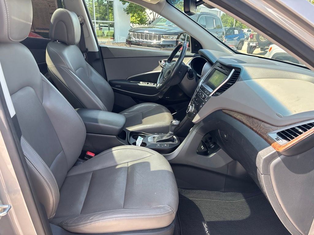 2017 Hyundai Santa Fe Limited Ultimate