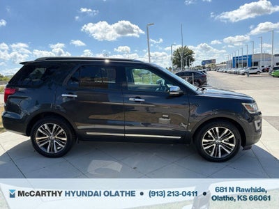 2017 Ford Explorer Platinum