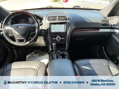 2017 Ford Explorer Platinum