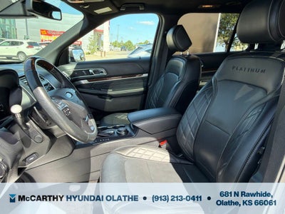 2017 Ford Explorer Platinum