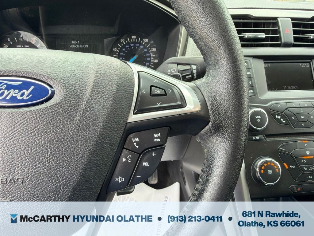 2017 Ford Fusion SE