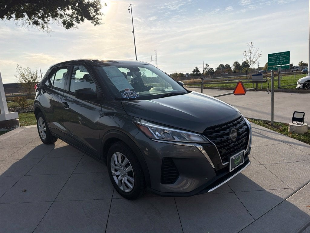 2023 Nissan Kicks S