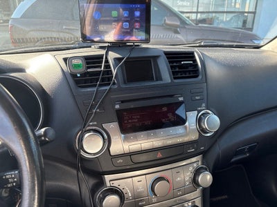 2012 Toyota Highlander SE