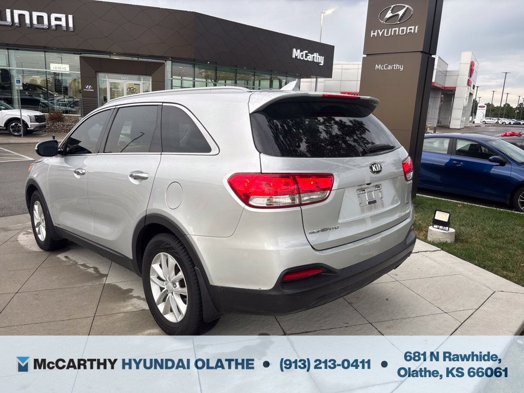 2017 Kia Sorento LX