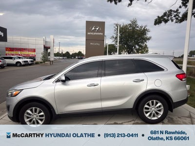 2017 Kia Sorento LX