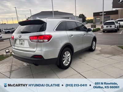 2017 Kia Sorento LX