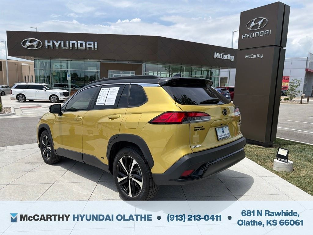 2023 Toyota Corolla Cross Hybrid XSE