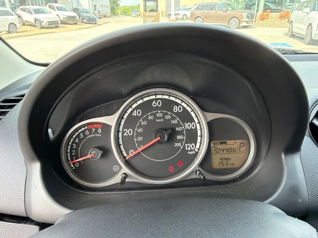 2011 Mazda Mazda2 Touring