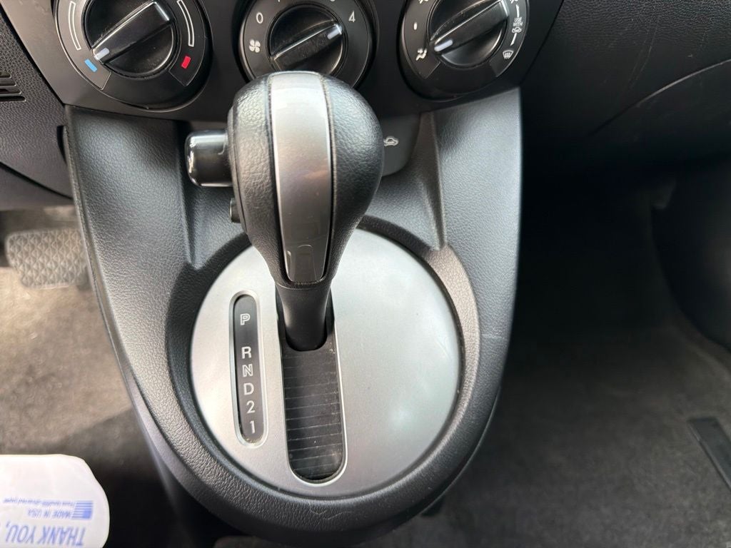 2011 Mazda Mazda2 Touring